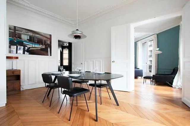 Apartment Champs-elysees / Arc De Triomphe